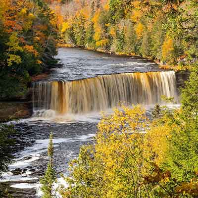 Image of hotels near tahquamenon falls